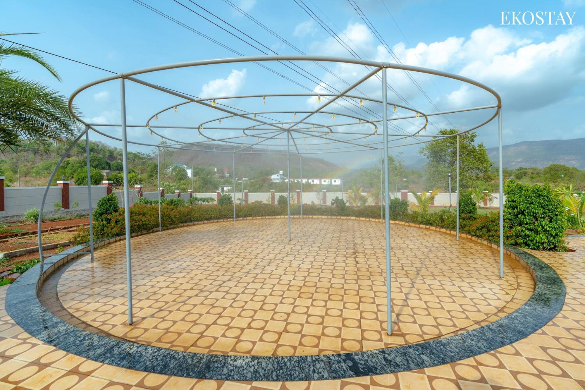 Ekostay Gold Palm Estate I Cricket Turf I Rain Dance I 2 Acre Property Карджат Экстерьер фото