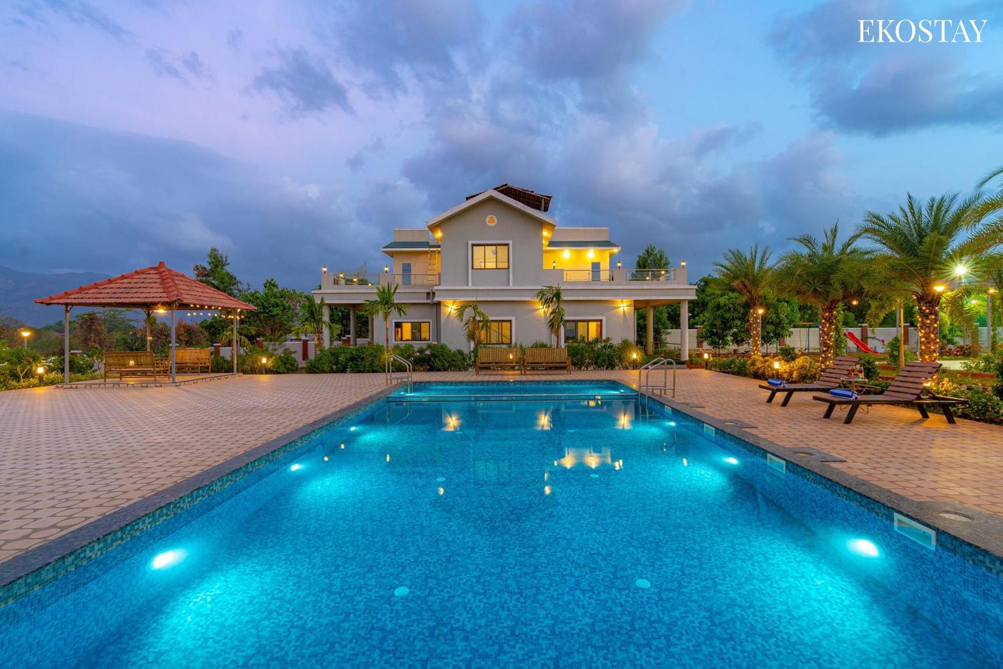 Ekostay Gold Palm Estate I Cricket Turf I Rain Dance I 2 Acre Property Карджат Экстерьер фото