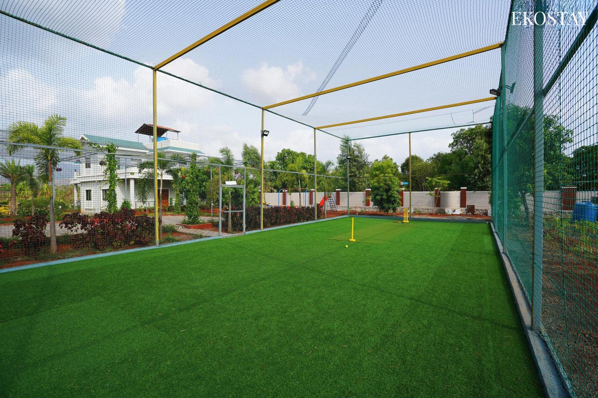 Ekostay Gold Palm Estate I Cricket Turf I Rain Dance I 2 Acre Property Карджат Экстерьер фото
